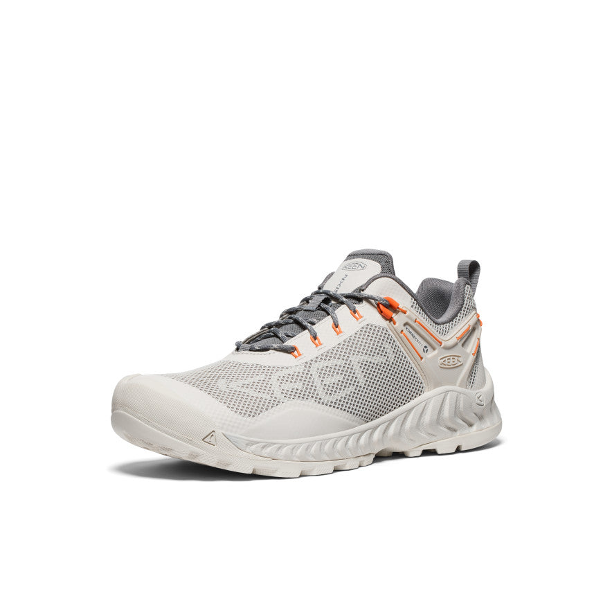 Men's NXIS EVO Waterproof Shoe Silver Lining/Scarlet Ibis
