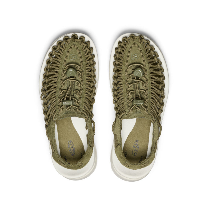 Martini Olive/Star White